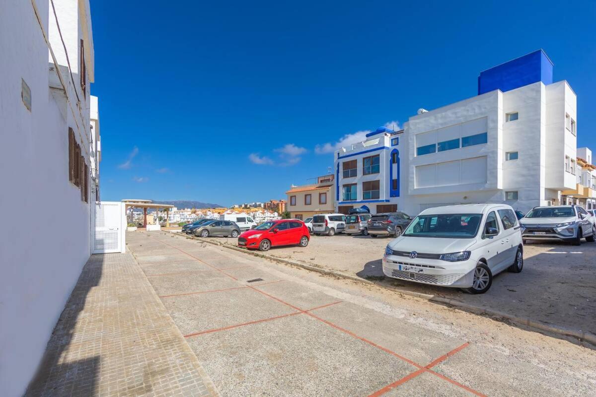 Tarifa Beach Apartment With Ocean Views And Pool Bagian luar foto